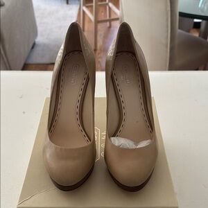 Coach Women's Tan Pumps
